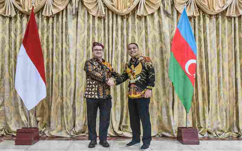 Surabaya dengan Azerbaijan Jajaki Kerja Sama Bidang Industri & Kimia